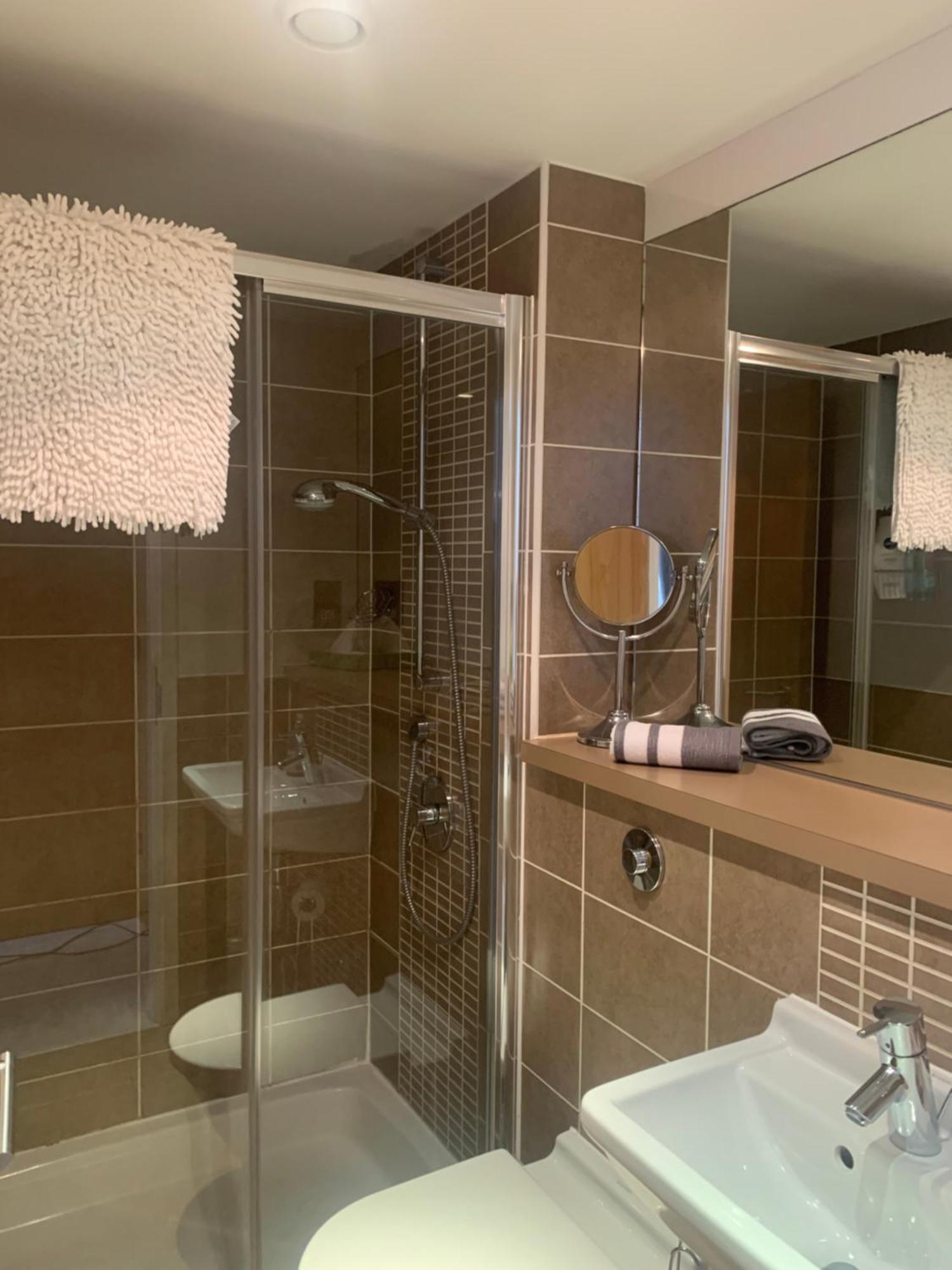 Merchant City Luxury 2 Bedroom Apartment With Secure Parking Available On Request Глазгоу Екстериор снимка