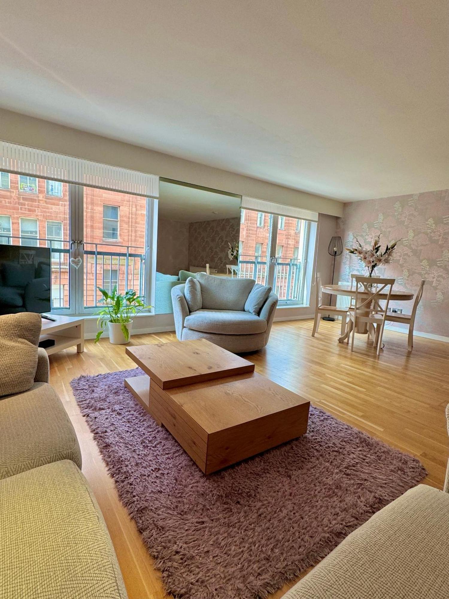 Merchant City Luxury 2 Bedroom Apartment With Secure Parking Available On Request Глазгоу Екстериор снимка